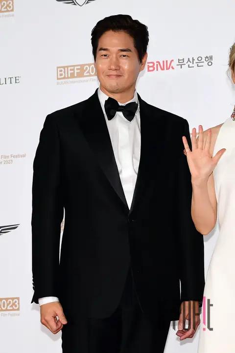 Yu Ji-tae — BIFF Red Carpet