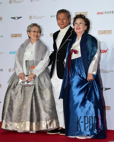 Kim Young-ok, Park Geun-hyung, Na Moon-hee — BIFF Red Carpet