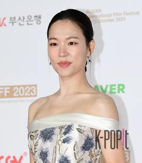 Han Ye-ri — BIFF Red Carpet