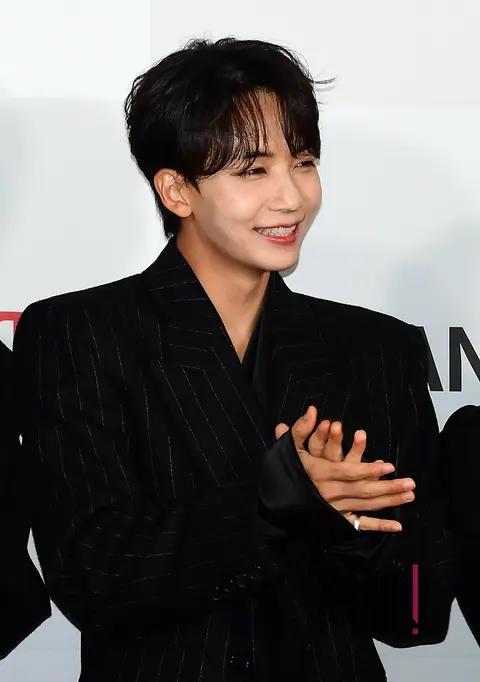 Jeonghan (SEVENTEEN) — The Fact Music Awards