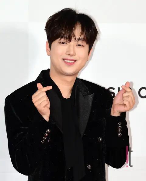 Lee Chan-won — The Fact Music Awards