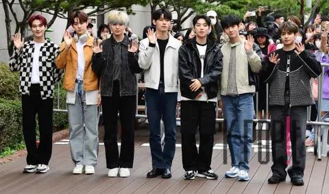 EVNNE — Music Bank Arrival