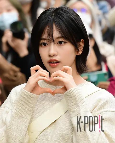 Ahn Yu-jin (IVE) — Music Bank Arrival