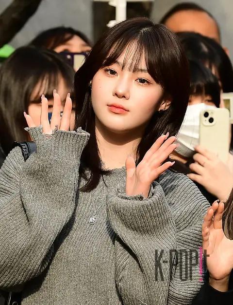 Chaehyun (Kep1er) — Music Bank Arrival