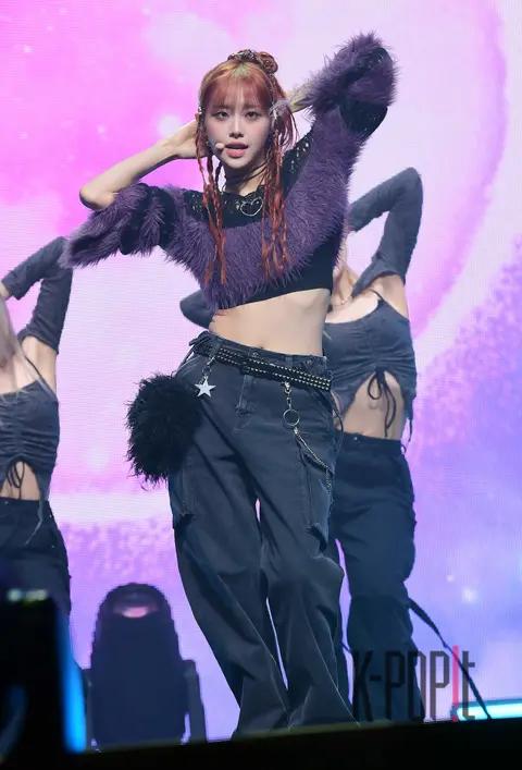 Chuu — Showcase