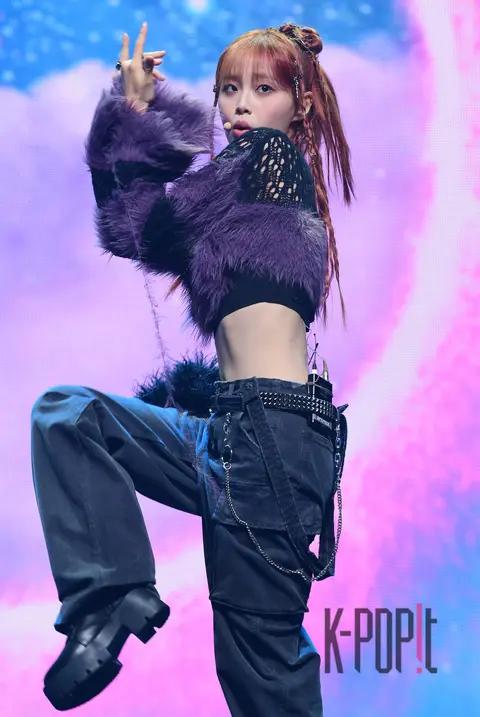 Chuu — Showcase