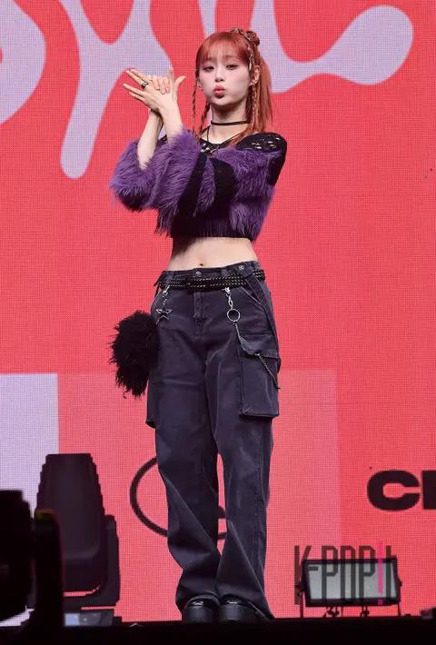 Chuu — Showcase