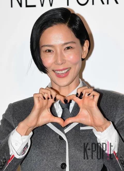 Kim Na-young — Launch