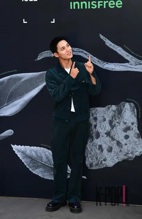 Mingyu (SEVENTEEN) — Launch