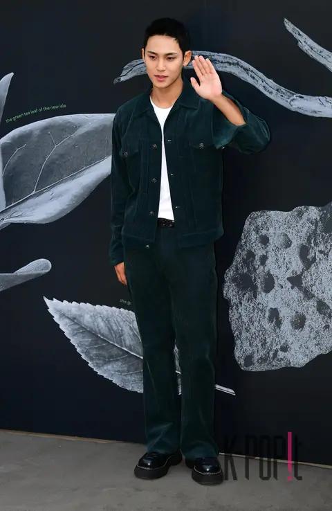 Mingyu (SEVENTEEN) — Launch