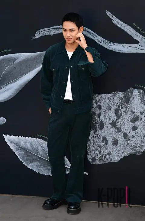 Mingyu (SEVENTEEN) — Launch