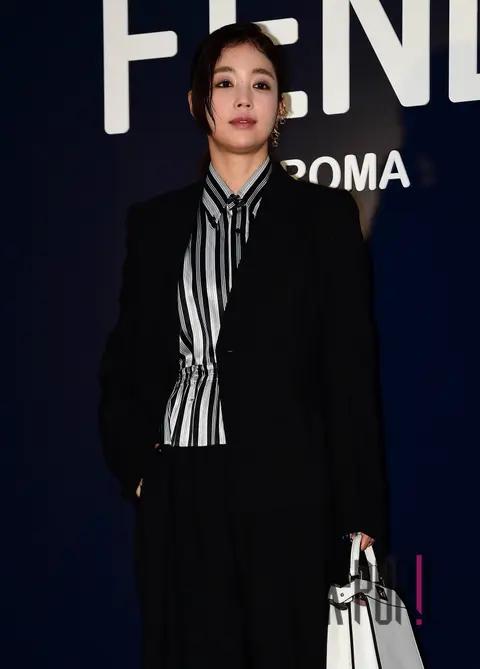 Ki Eun-se — Launch