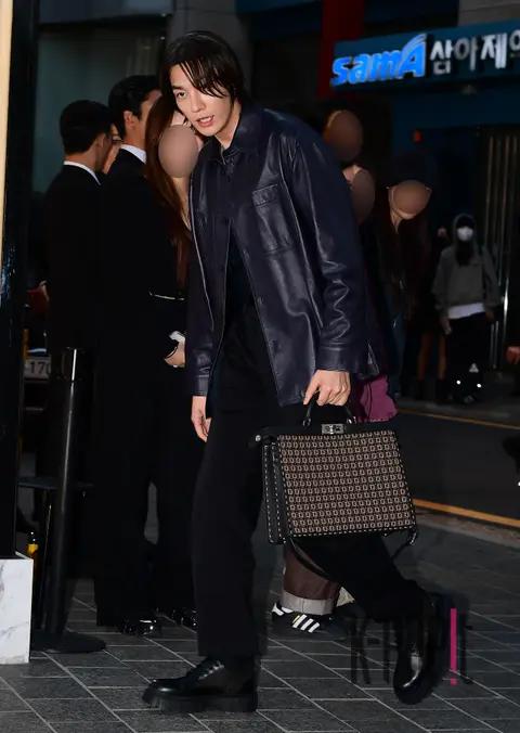 Kim Young-kwang — Launch