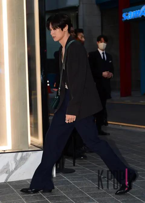 Juyeon (THE BOYZ) — Launch