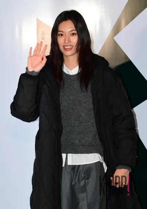 Kim Do-yeon — Launch