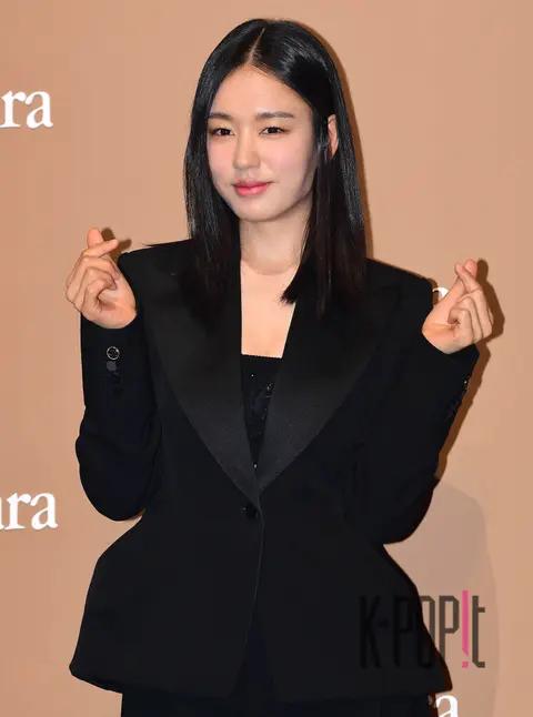 An Eun-jin — Launch