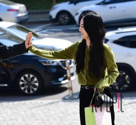 Cho Yi-hyun — Arrival