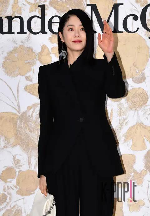 Ko Hyun-jung — Launch