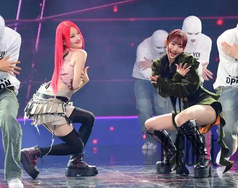 Belle (KISS OF LIFE), JULIE — Showcase