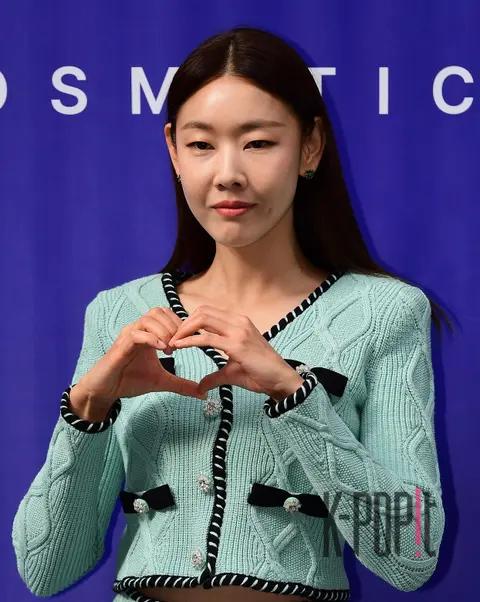 Han Hye-jin — Launch