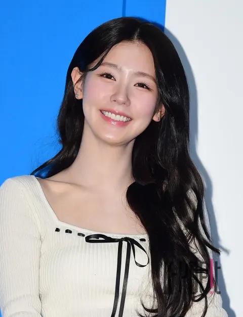 Miyeon ((G)I-DLE) — Launch