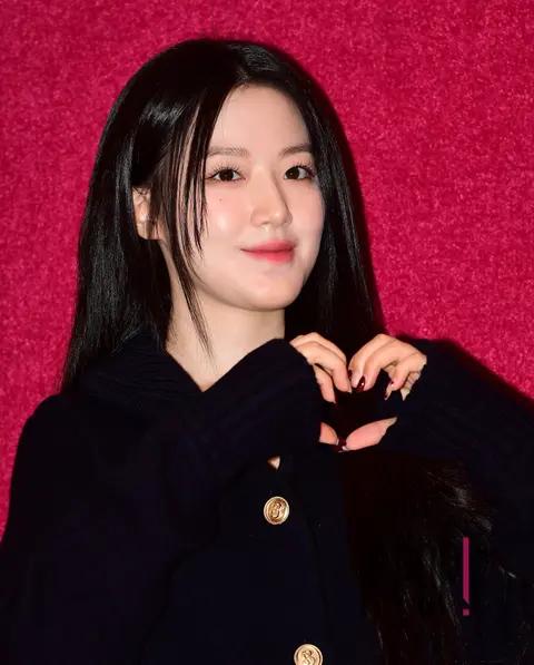 Shuhua ((G)I-DLE) — Launch