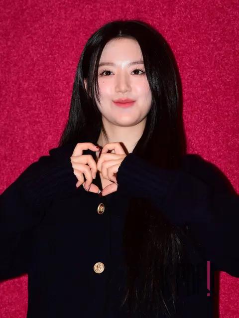 Shuhua ((G)I-DLE) — Launch