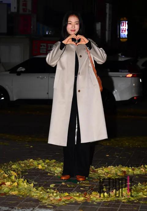 An Eun-jin — Lovers Wrap Party