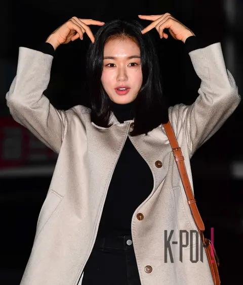 An Eun-jin — Lovers Wrap Party