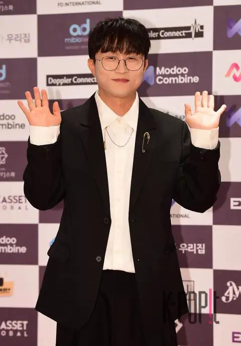Park Seong-gwang — 10 People Awards