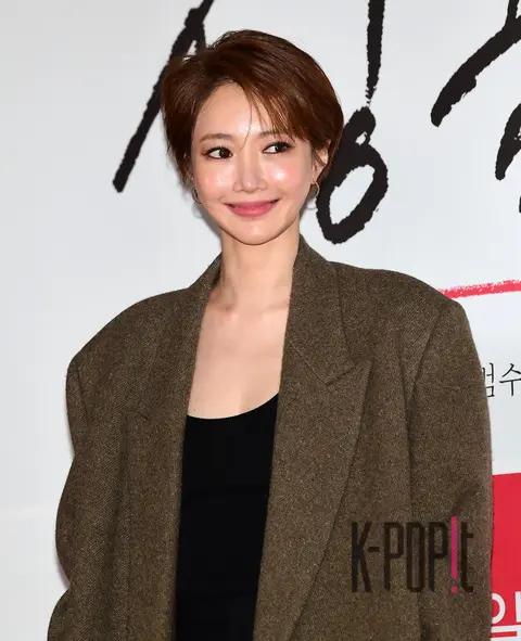 Ko Jun-hee — Single in Seoul VIP Premiere