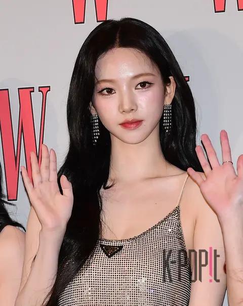 Karina (aespa) — W Campaign