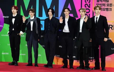 RIIZE — Melon Red Carpet