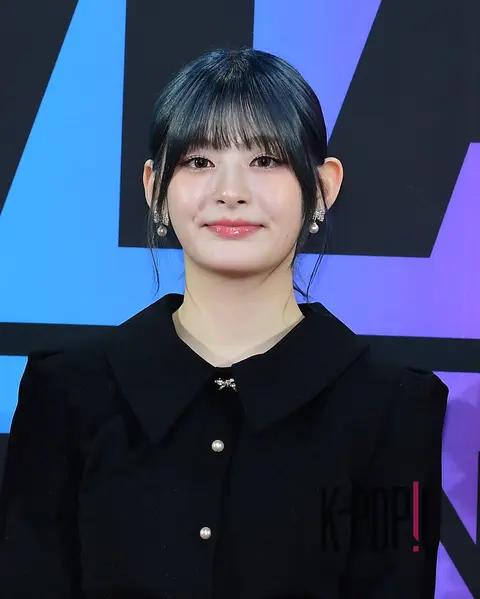 Seeun (STAYC) — Melon Red Carpet
