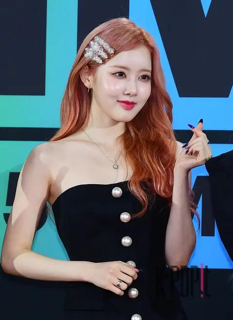 Sieun (STAYC) — Melon Red Carpet