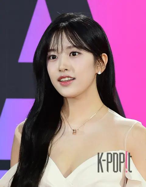 Ahn Yu-jin (IVE) — Melon Red Carpet