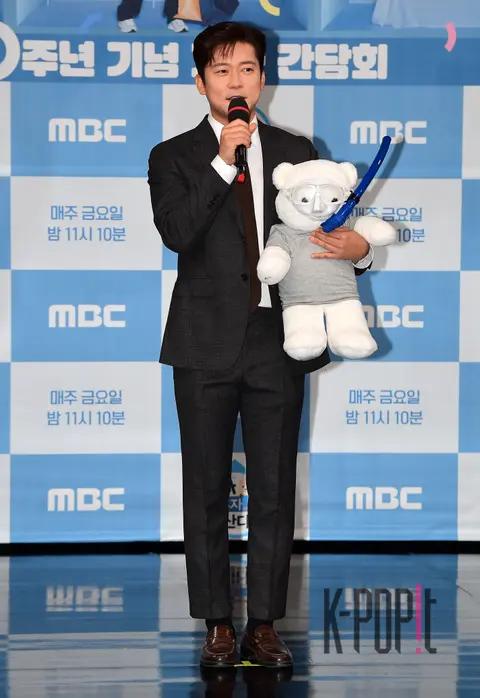 Kim Dae-ho — I Live Alone 10th Anniversary Press Conference