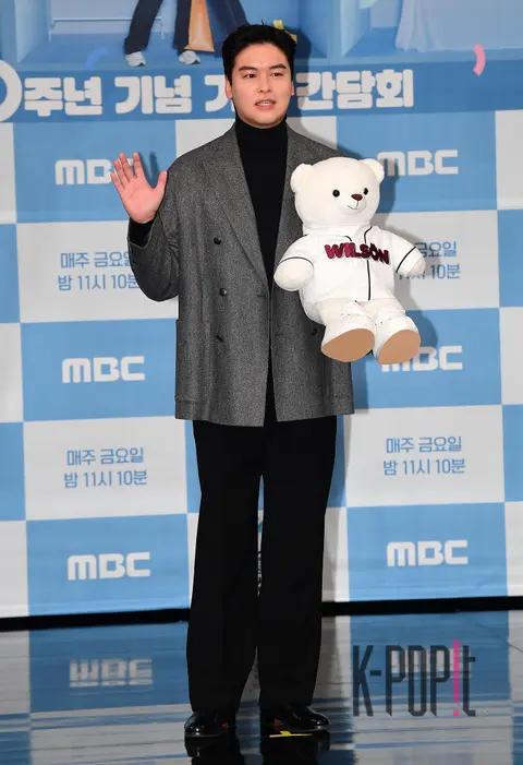 Lee Jang-woo — I Live Alone 10th Anniversary Press Conference