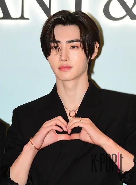 Sunghoon (ENHYPEN) — Launch