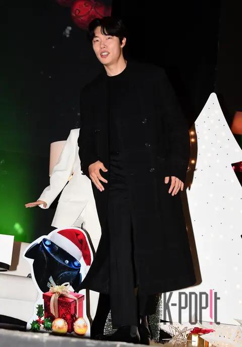 Ryu Jun-yeol — Alienoid 2 Showcase