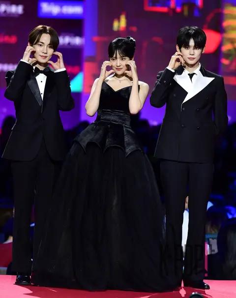 Key (SHINee), An Eun-jin, Choi Yeon-jun — SBS Gayo Daejeon