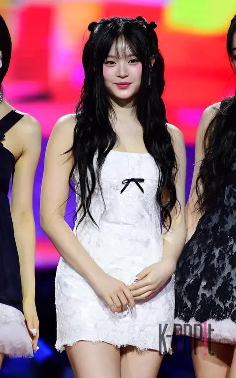 Hanni (NewJeans) — SBS Gayo Daejeon