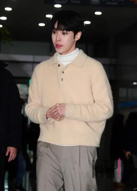Doyoung (NCT) — Launch