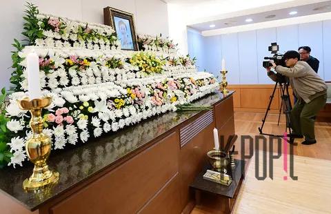 Lee Sun-kyun Funeral — Funeral Photography