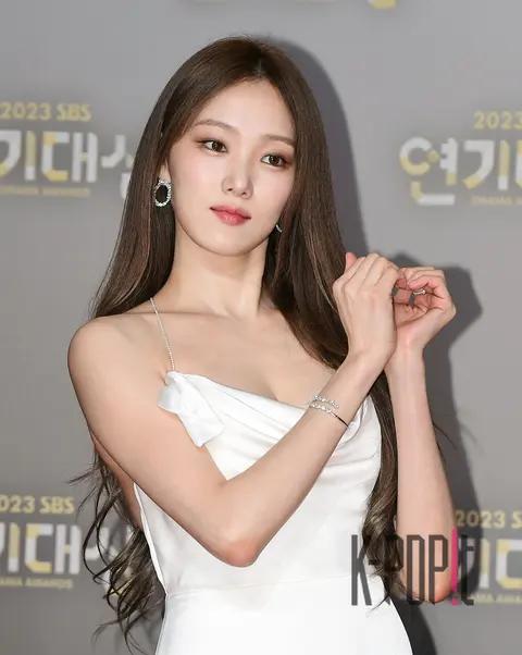 Lee Sung-kyung — SBS Drama Awards
