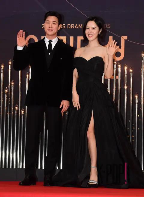 Son Seong-yun, Lee Si-gang — KBS Drama Awards