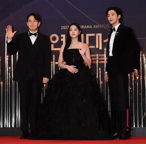 Jang Sung-kyu, Seol In-ah, Rowoon — KBS Drama Awards