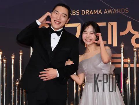 Choi Young-woo, Hong Na-yeon — KBS Drama Awards