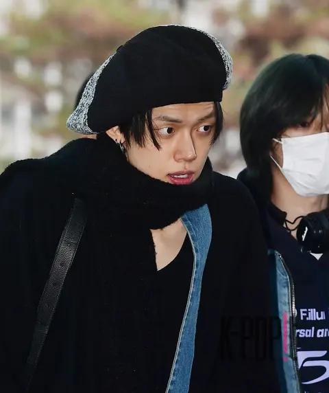 Yeonjun (TXT) — Airport