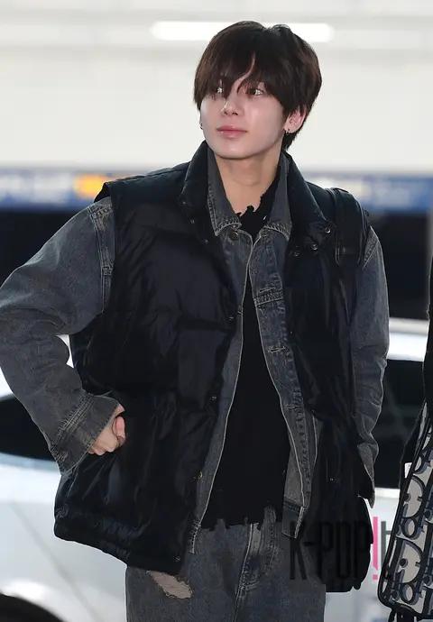 Taehyun (TXT) — Airport